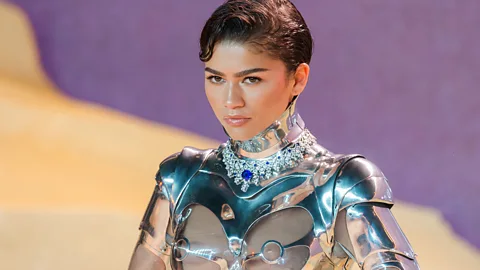 Zendaya's robot suit at the Dune: Part Two premiere and Thierry Mugler ...