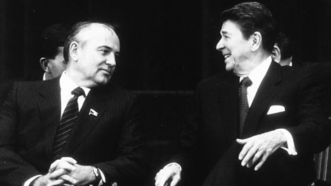 Photo of Mikhail Gorbachev (left) and Ronald Reagan (right), 1985