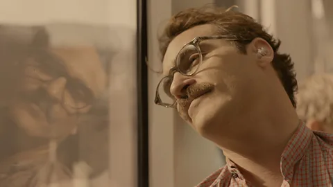 Warner Bros Spike Jonze's Her offers the natural progression from Eternal Sunshine – the chance to have a seemingly pain-free relationship with an AI (Credit: Warner Bros)