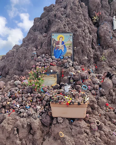 Richard Fisher An unofficial Catholic shrine at the summit of Vesuvius (Credit: Richard Fisher)