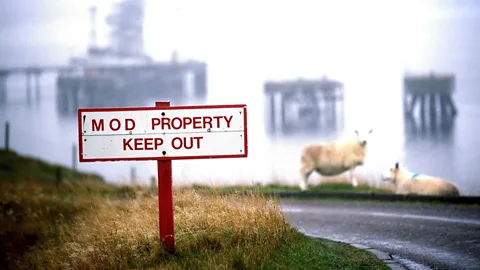 Getty Images 'Keep out' sign on Gruinard Island (Credit: Getty Images)