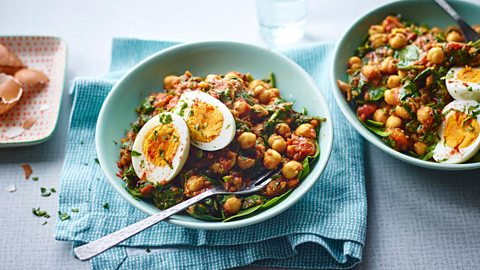 Chickpea, spinach and egg curry