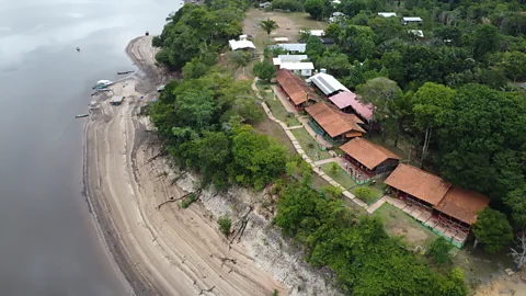 Michael Dantas and United Nations Foundation Brito’s transition away from logging has involved many other people from his village of Tumbira (Credit: Michael Dantas and United Nations Foundation)