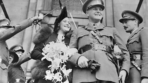 Getty Images Ela se casou com Randolph Churchill em Londres em 1939 – no início da Segunda Guerra Mundial (Crédito: Getty Images)