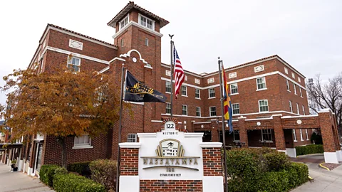 Alamy The Hassayampa Inn in Arizona only mentions its ghosts around Halloween (Credit: Alamy)