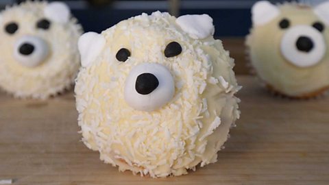 Christmassy cupcake ideas