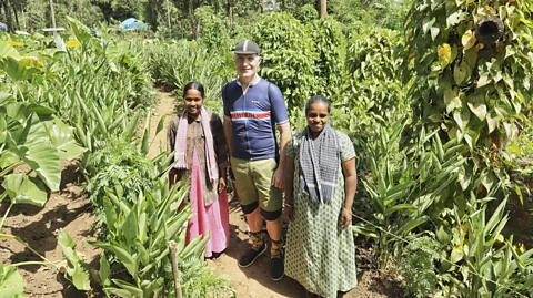 Sai Krishan, Thirunelly Tribal Special Intervention Programme Tourists visit the women during their annual harvest festival (Credit: Sai Krishan, Thirunelly Tribal Special Intervention Programme)