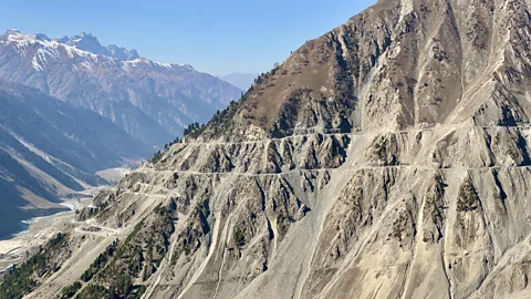 Matt Stirn The Zoji La connecting Kashmir to Ladakh is one of the world's most dangerous roads (Credit: Matt Stirn)