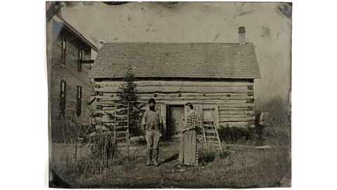 Rijksmuseum, Amsterdam View on a wooden house or barn with a man and a woman in front (c 1870-1875) (Credit: Rijksmuseum, Amsterdam)