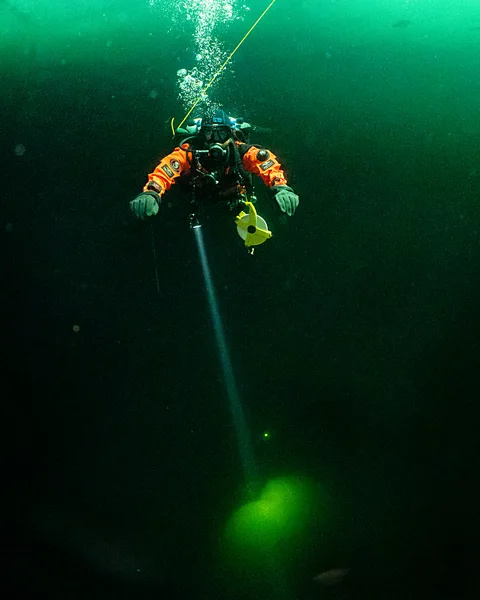 Jesse Jokinen Sunlight can percolate through thinner ice, allowing plankton and algae to bloom in the water beneath (Credit: Jesse Jokinen)