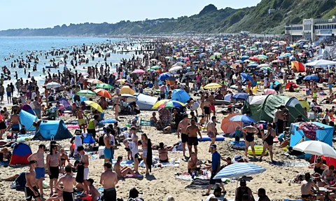 Getty Images Crowds of people on Bournemouth beach in 2020 (Credit: Getty Images)