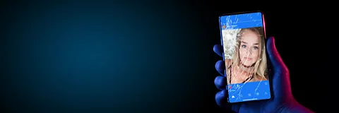 The Murder of Molly McLaren: Social Media Murders