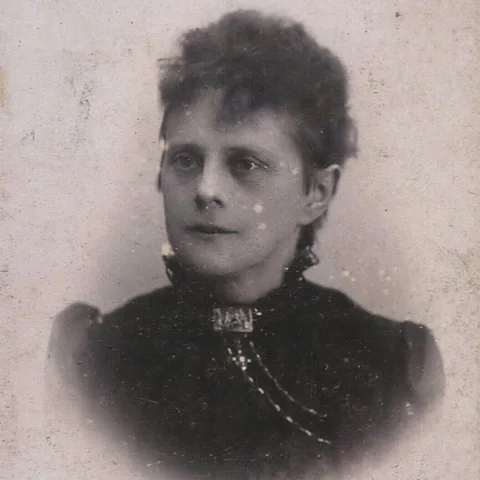 Scientific The fate of the Norwegian-Danish novelist Laura Keller made Ibsen realize how this happens "Women cannot be themselves in modern society" (Credit: Alamy)