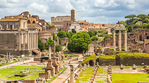 Photo of the Roman forum in Rome.