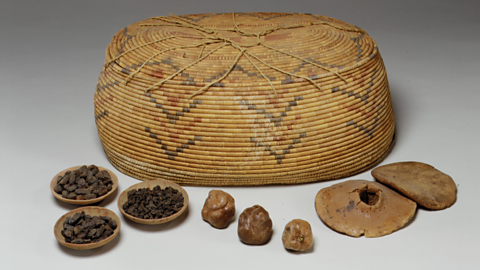 A photo from the Met Collection of food found in a tomb in 1492–1473 B.C.