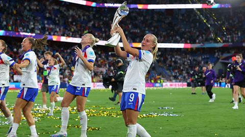 I won the Euros on my period - England's Mead