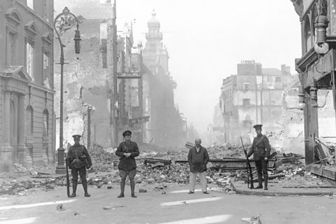 British soldiers in the ruined streets of Dublin after the Easter Rising, 1916.
