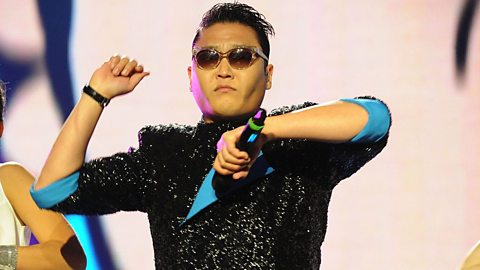 Psy performs Gangnam Style