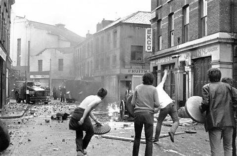 Derry youths throwing petrol bombs at the RUC during the Battle of the Bogside, Derry/Londonderry, Northern Ireland, 1969.