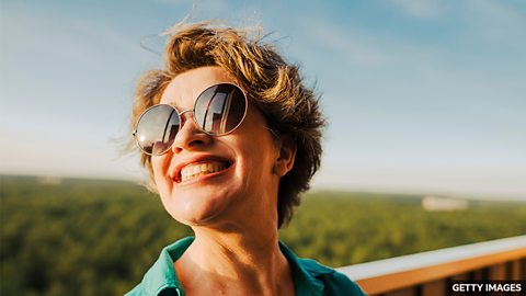 Why we should be catching some rays 为什么我们需要晒晒太阳