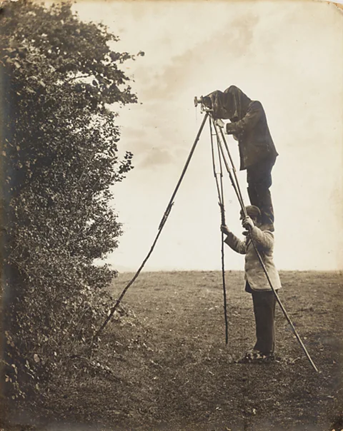 Alamy The Keartons were pioneers of early wildlife photography and used novel techniques to captures pictures in the field (Credit: Alamy)