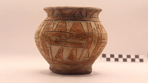 Museo Gonsha/Doménica Ortega Pottery uncovered at the Huapula site is helping archaeologists piece together the story of the peoples who lived there – and when they left (Credit: Museo Gonsha/Doménica Ortega)