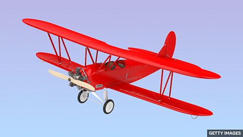 World record: Oldest person to perform a wing walk 世界纪录：最高龄挑战 “机翼行走” 的长者
