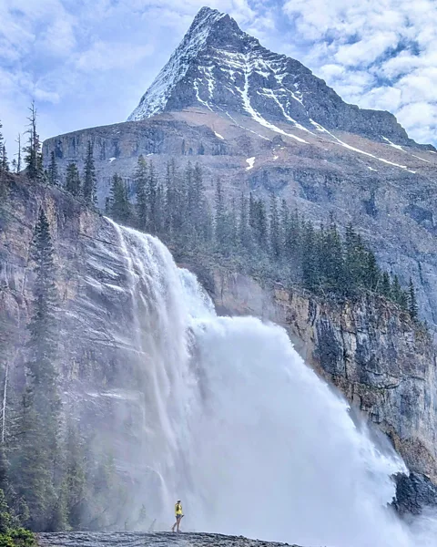 Warren Giovannetti The trail is splashed by dozens of thundering waterfalls (Credit: Warren Giovannetti)