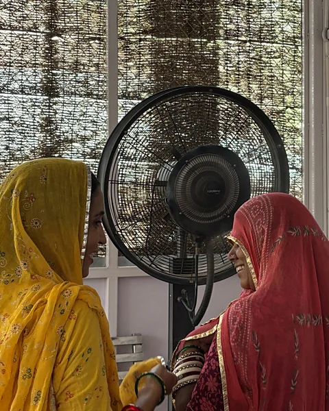 NRDC Public cooling stations in Jodhpur, India, provide respite in deadly heat (Credit: NRDC)