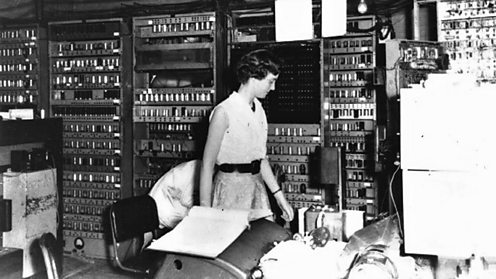 EDSAC I, R.Hill operating
