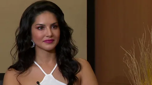 Jinsiy olatni qinga togri kiritish (video) Pavlova bilan porno tomosha qiling