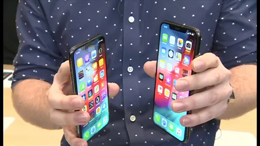 アップル、iPhone XSと最新アップルウォッチをお披露目 - BBCニュース