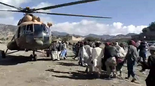 زلزال أفغانستان: أطباء يتوقعون مقتل الكثير من الأطفال جراء الكارثة