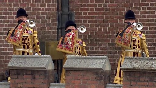 【全訳】 チャールズ英国王、重責を遂行すると表明 王位継承布告の儀式 BBCニュース