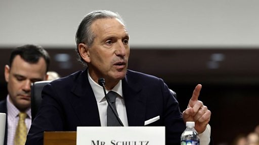 Howard Schultz di Starbucks nega che la catena sia antisindacale