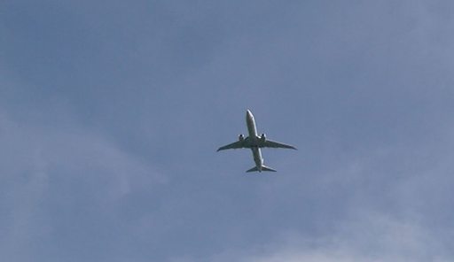 Hundreds gather to see new RAF plane fly over Ramsey's pier - BBC News