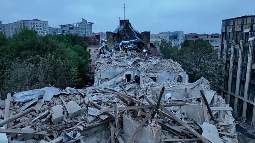 Guerra de Ucrania: cuatro personas murieron en un ataque ruso contra apartamentos en la ciudad occidental de Lviv