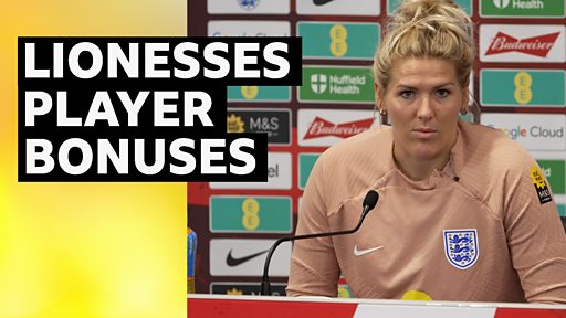 Millie Bright: “Las Leonas han llegado a un acuerdo con la FA respecto a las bonificaciones a los jugadores”