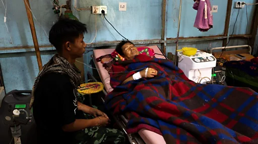 ミャンマー中部地震から1カ月、軍事政権の停戦違反をBBC特派員が現地