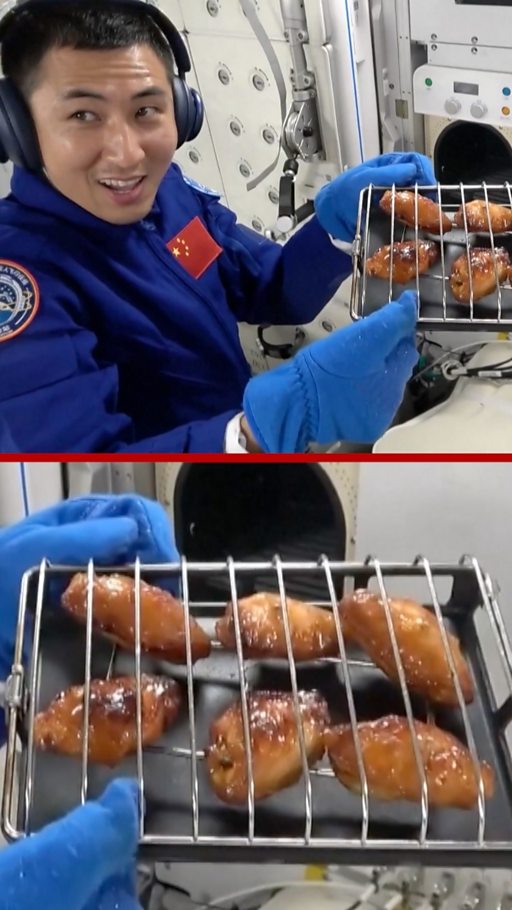 Playboy four реалити-шоуындағы порно Деффчонканың актрисасымен порно