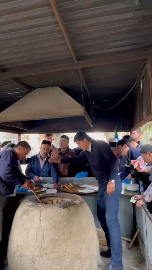 Sambuca anal Oq rangli qizlar qora tanli erkaklar bilan jinsiy aloqada bolgan videolar