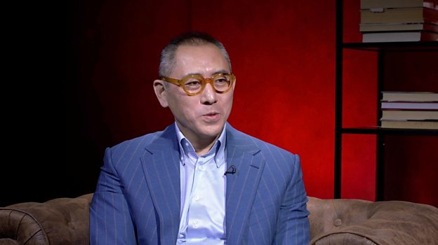 BBC专访《红色轮盘》作者沈栋:段伟红“获一定程度自由” - BBC News 中文