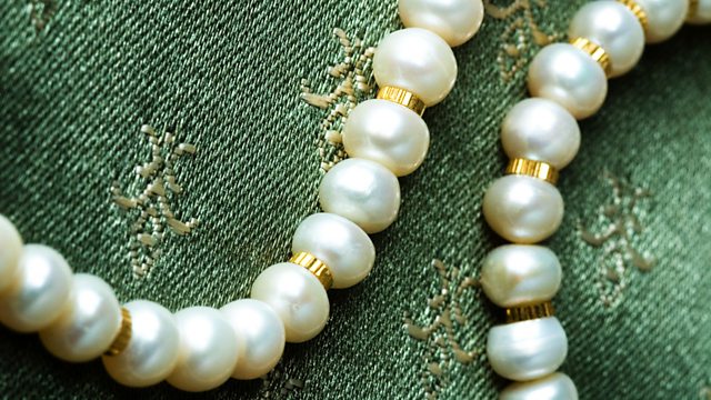 Bbc pearl outlet necklace