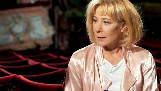 Zoe Wanamaker