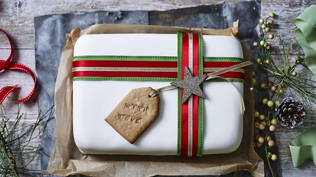 BBC - BBC Food, Techniques, How to line a rectangular cake tin