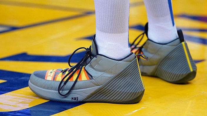 russell westbrook shoes super soaker