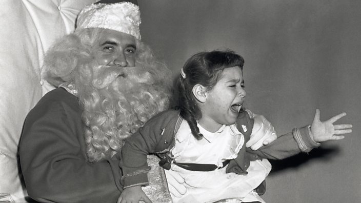 Santa kid crying