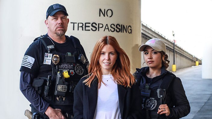 Stacey Dooley Meets The Bounty Hunters Hunting Fugitives Is Like Popping A Pimple Bbc Three