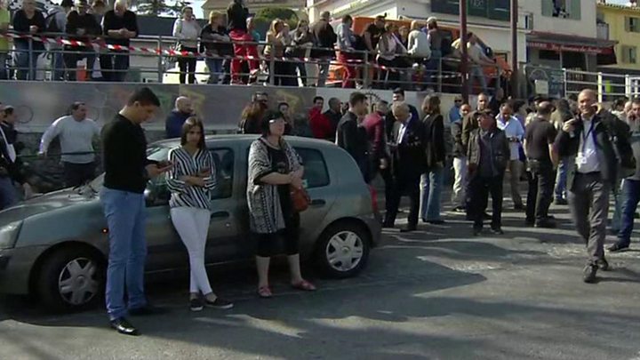 France school shooting: Teenage boy arrested after four hurt - BBC News