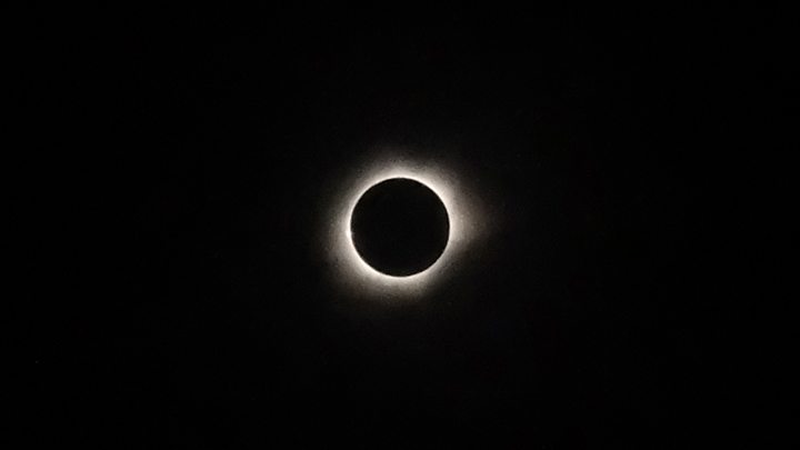 Eclipse spectacle set to grip US public